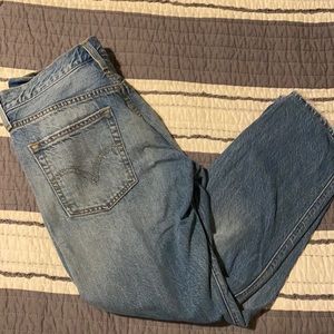 Levi’s cropped wedgie jean